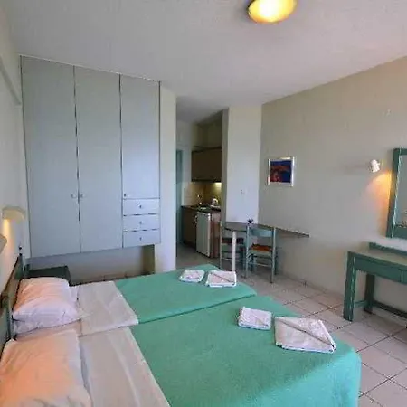 Ostria Aparthotel 2*